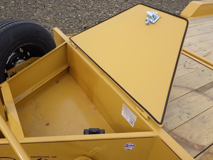 2026-delta-7'x20'-t/a-tilt-deck-trailer-image-10