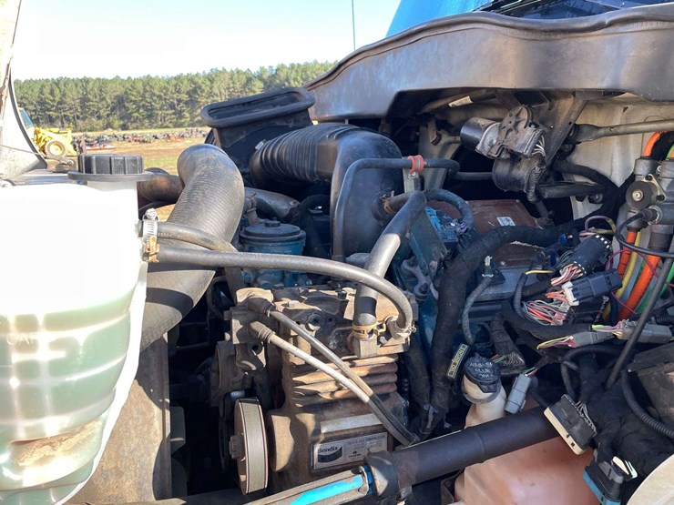 2007-international-durastar-4200-image-7