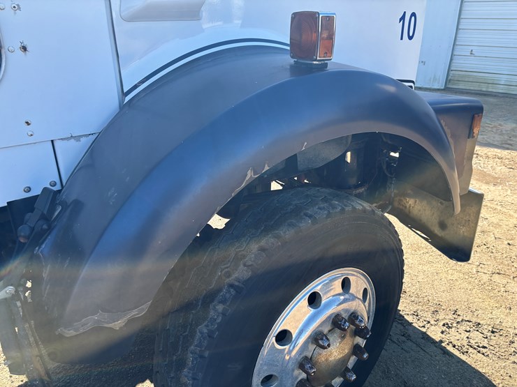 1990-kenworth-t880-image-23