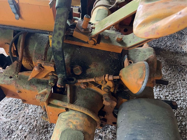 oliver/cletrac-crawler-image-32