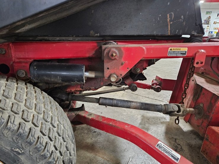 toro-groundsmaster-328d-image-42