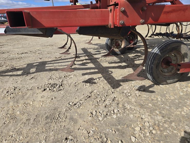 case-ih-4300-image-7