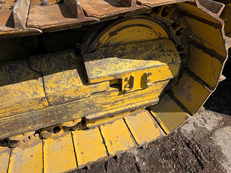 2007-caterpillar-d5g-image-43