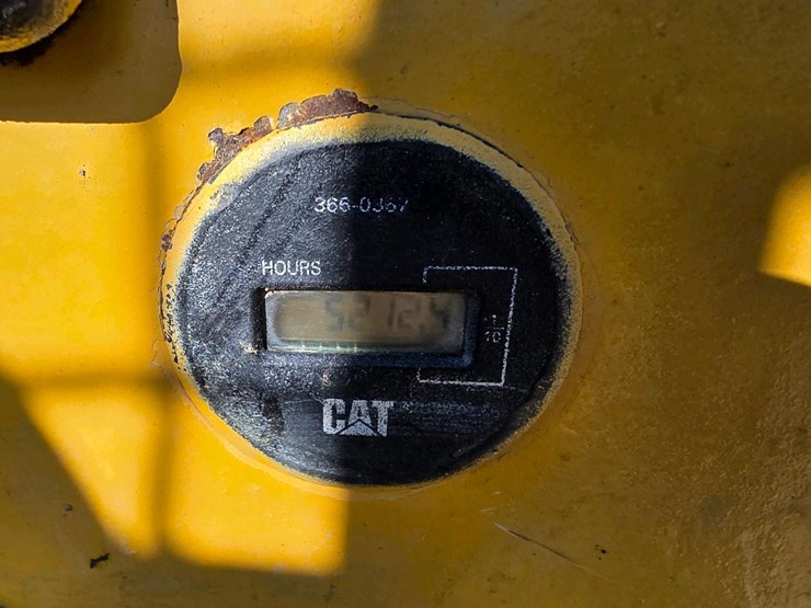 2007-caterpillar-d5g-image-12