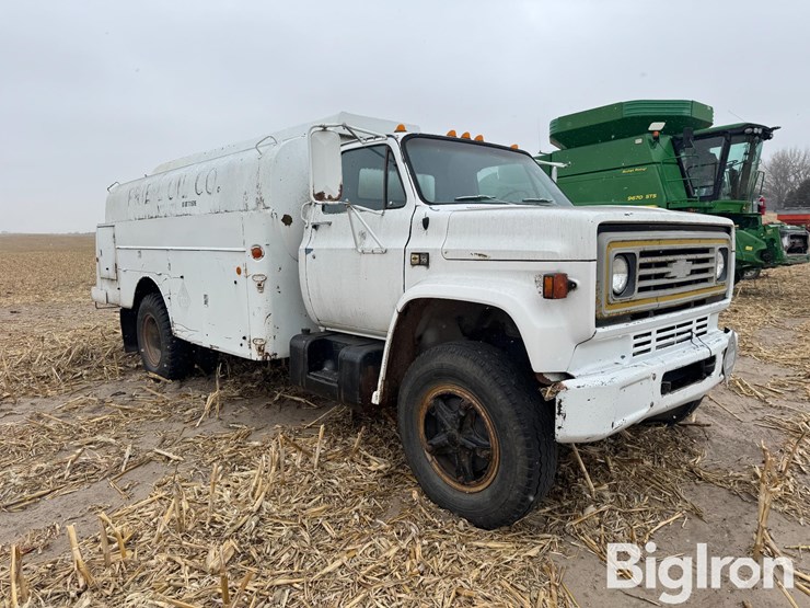 1982-chevrolet-c70-s/a-fuel-truck-image-3