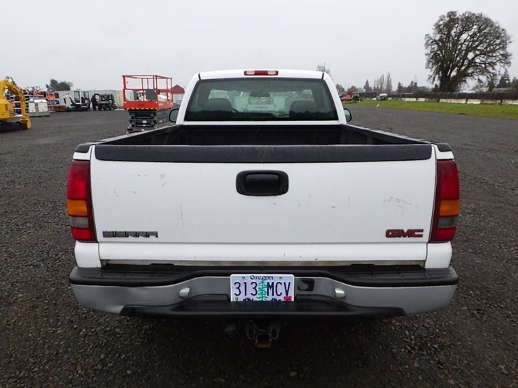 2001-gmc-2500-image-6