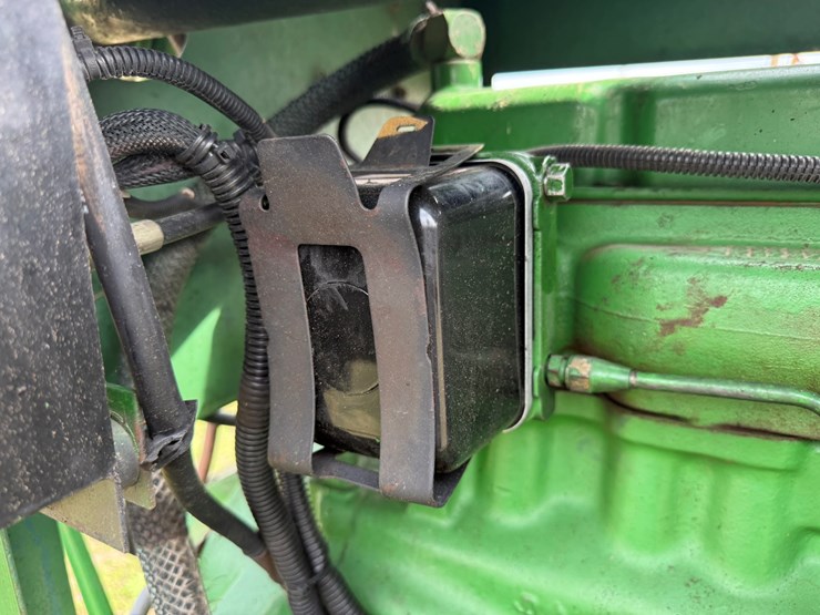 john-deere-4239d-image-26