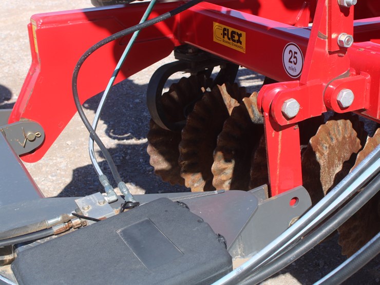 #1030-•-sunflower-6631-vt-soil-finisher-image-24