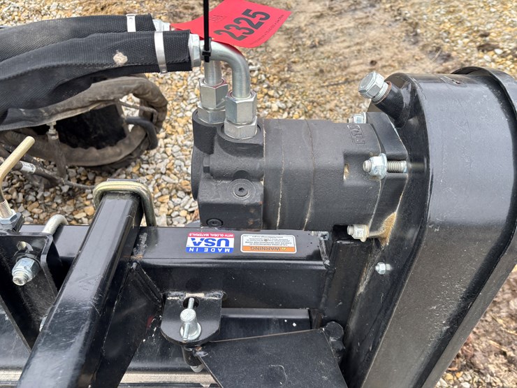 #2325-•-caterpillar-84"-harley-rake-image-15