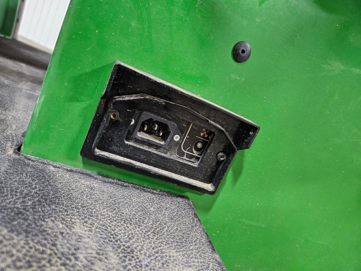 john-deere-te-4x2-image-28