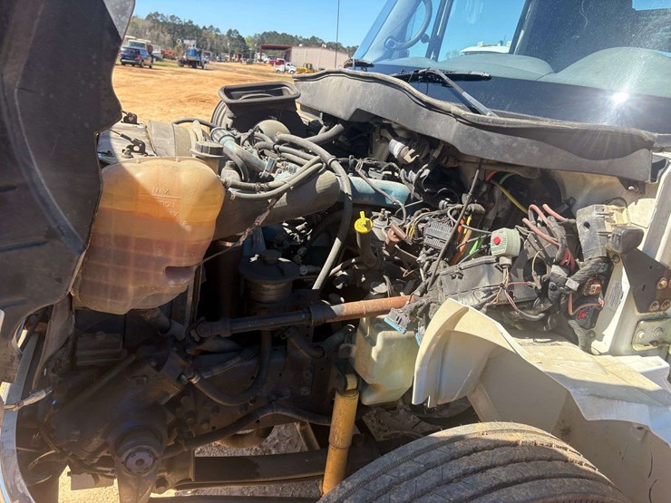 2007-international-durastar-4300-image-26