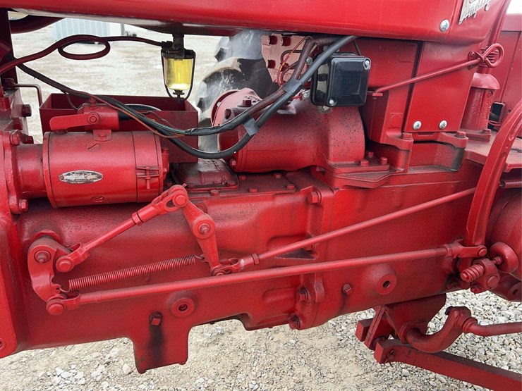 farmall-300-image-60