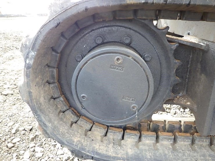 komatsu-pc12uu-image-28