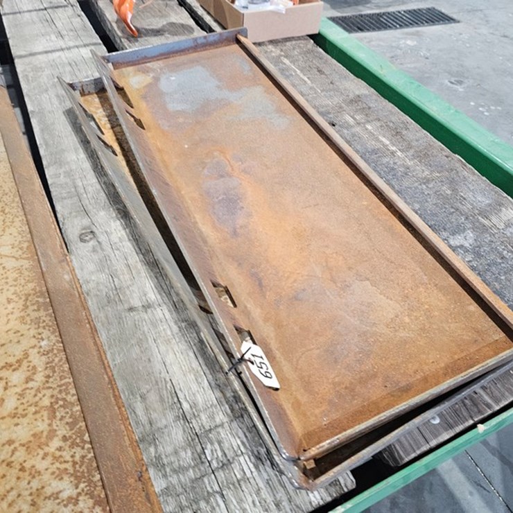 #651 • (2) Weldable Face Plates