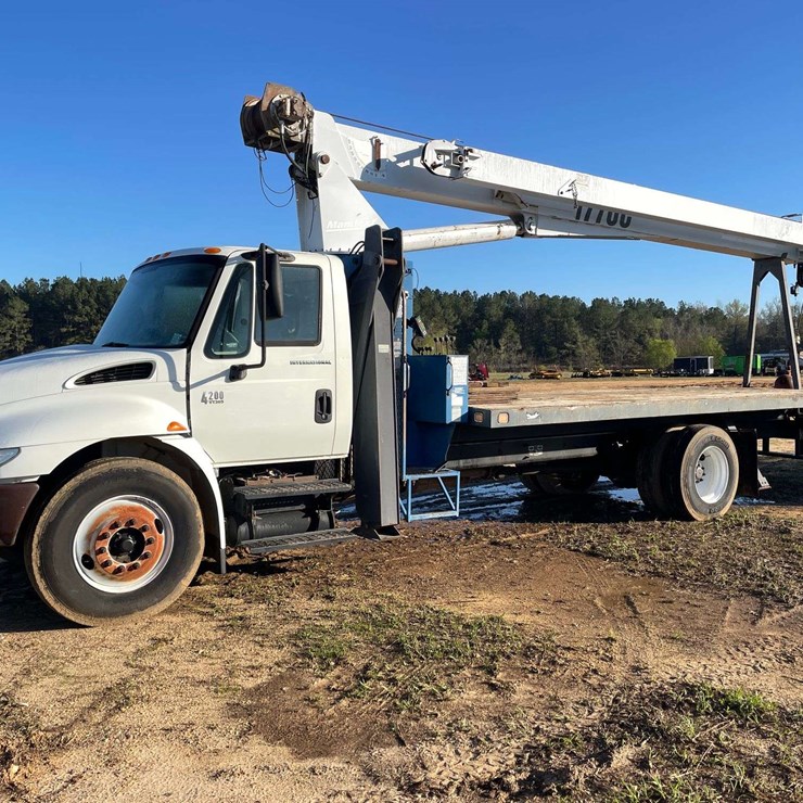 2007 INTERNATIONAL DURASTAR 4200