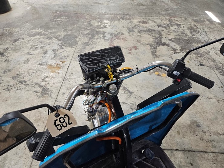 #682-•-2026-iret-13-electric-tricycle-image-11