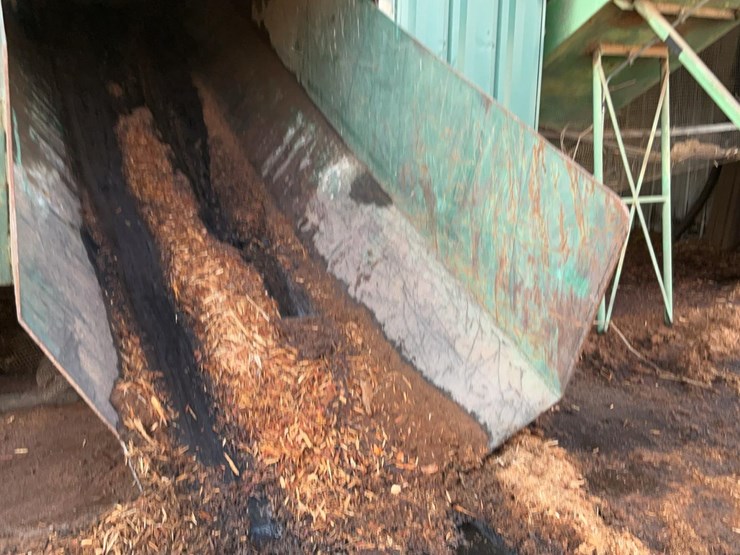 #156-•-log-discharge-chute-image-5