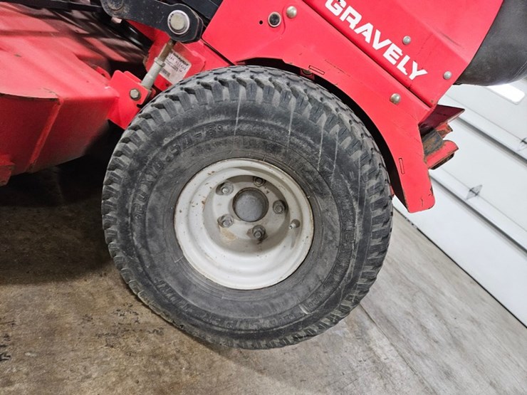 gravely-prostance-52-image-21