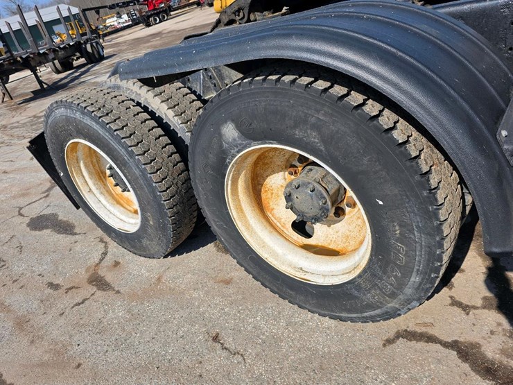 1993-kenworth-t800b-image-62