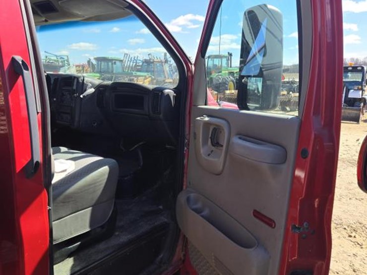 2003-gmc-topkick-image-7