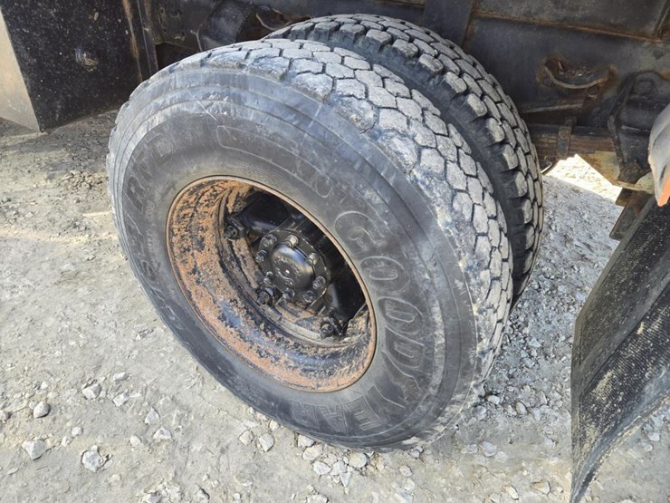 #232-•-1998-ford-h-series-l8511-dump-truck-image-15