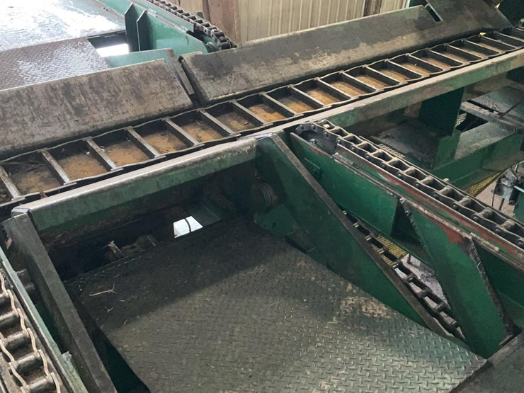 #157-•-salem-log-trough-image-12