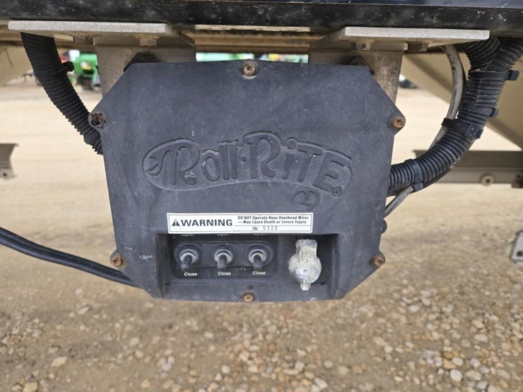 2004-merritt-grain-hopper-image-23