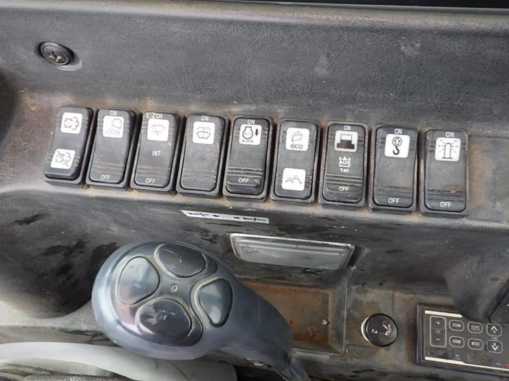 takeuchi-tb290-image-46