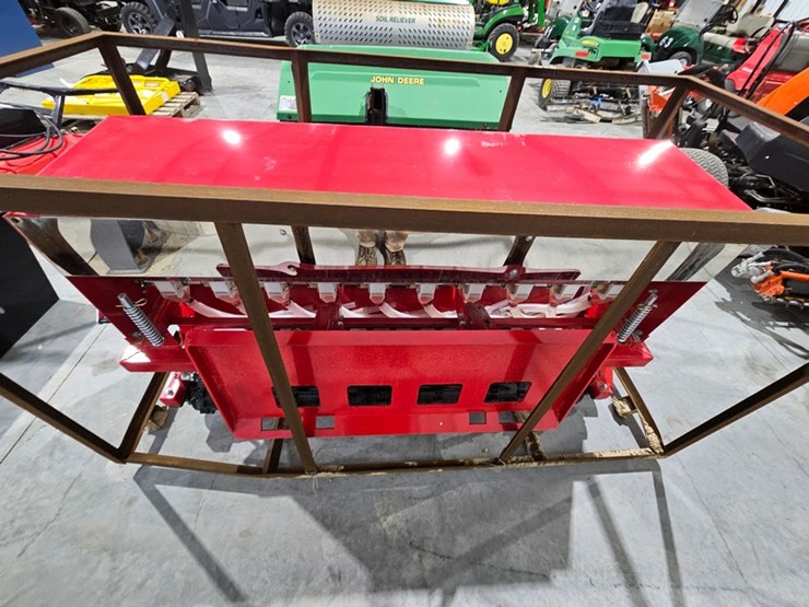 #661-•-2025-agt-stsd10-64"-seeder-image-4