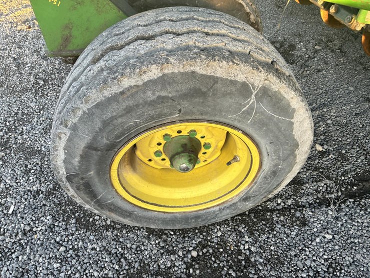 john-deere-750-image-8