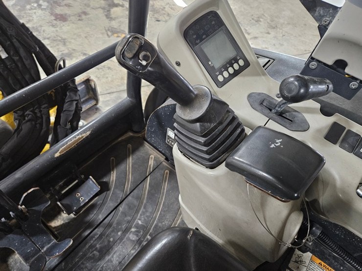 #686-•-yanmar-vic35-mini-excavator-image-24