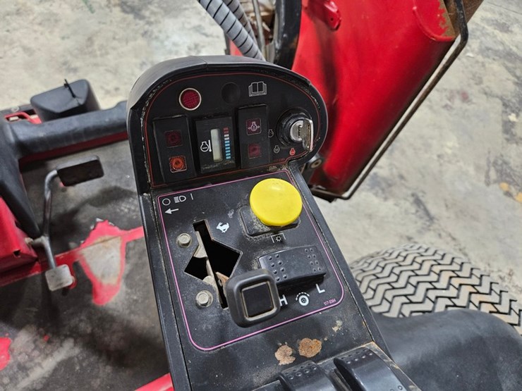 toro-groundsmaster-4700d-image-38