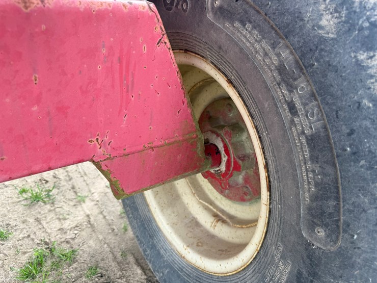 #41853-•-ez-trail-grain-cart-image-27