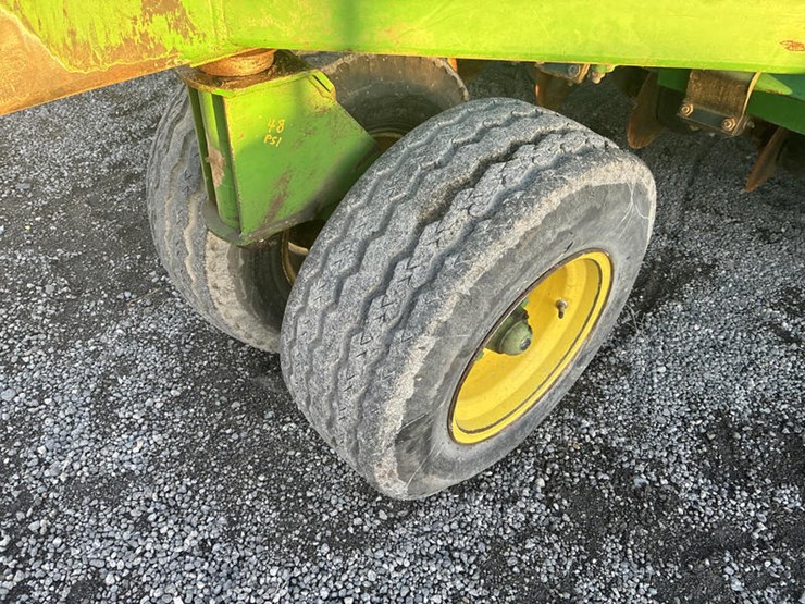 john-deere-750-image-6