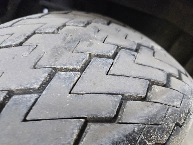 #677-•-yamaha-gas-golf-cart-image-21