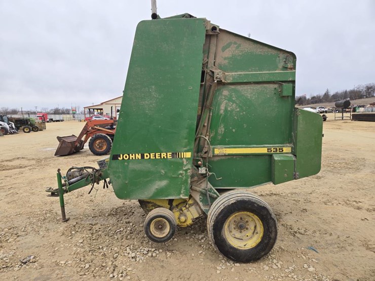 john-deere-535-image-4