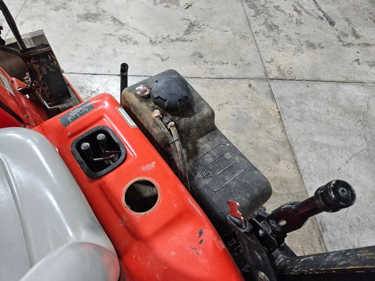 #697-•-smith-co,-super-star-bunker-maintainer-image-20