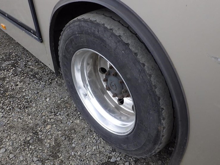 2009-gillig-30'-s/a-passenger-bus-image-18