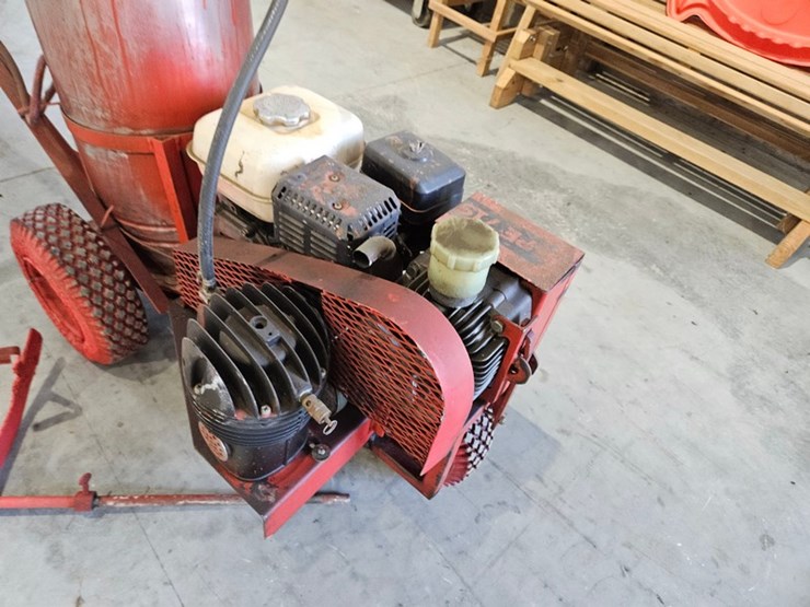 #664-•-walk-behind-paint-sprayer-image-11