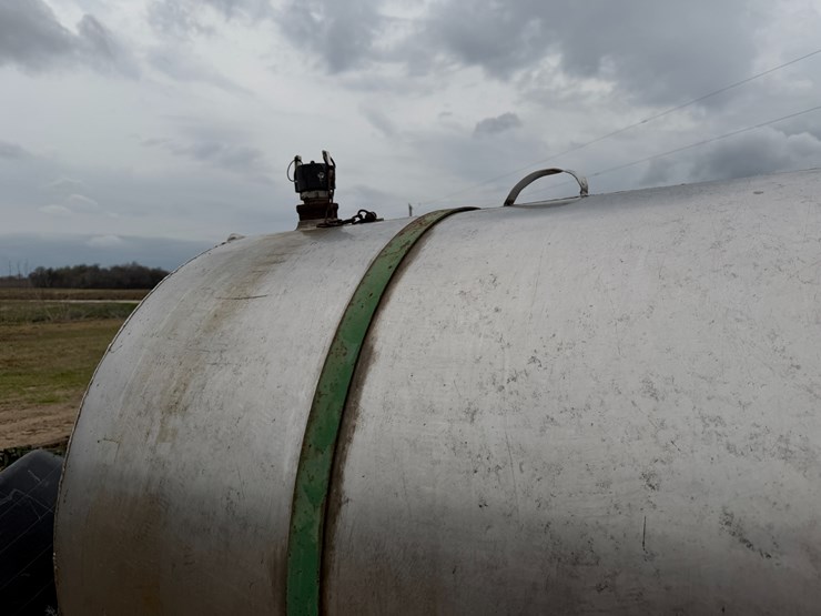 #41259-•-~1000-gallon-fuel-wagon-image-46