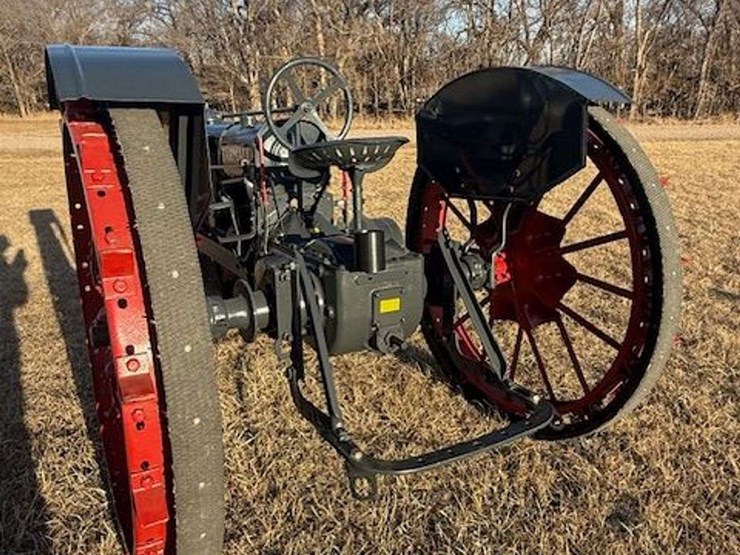 1936-farmall-f-12-image-3