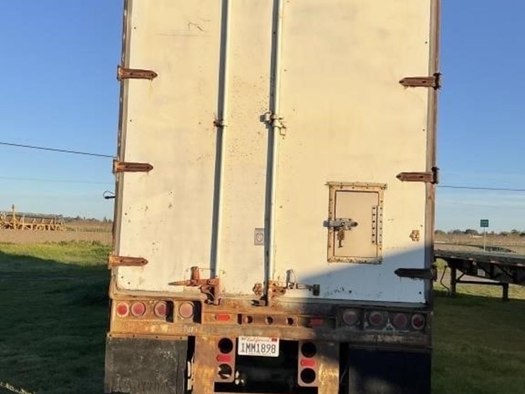 utility-40’-van-image-6