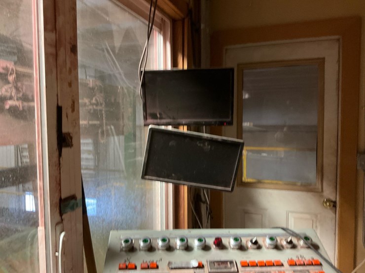 #229-•-2002-salem-grading-station-image-31