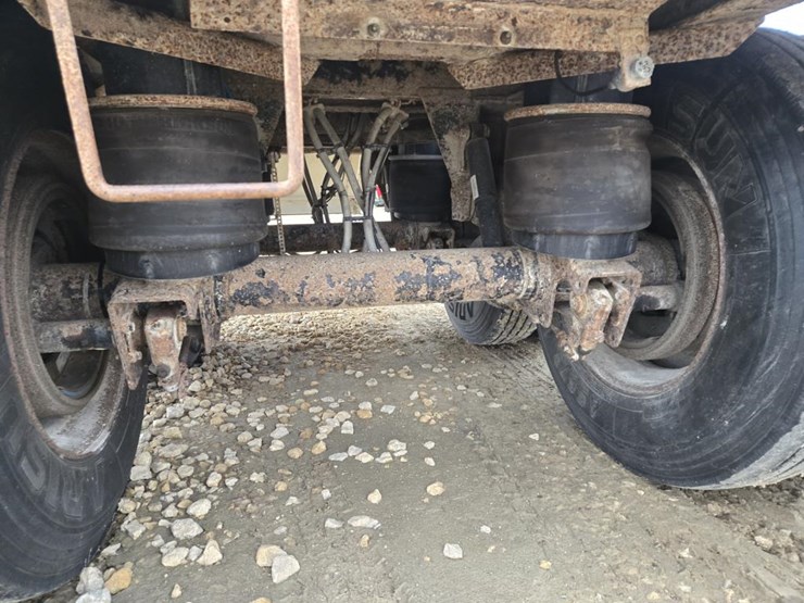 2004-merritt-grain-hopper-image-16