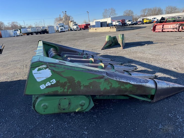 john-deere-643-image-11