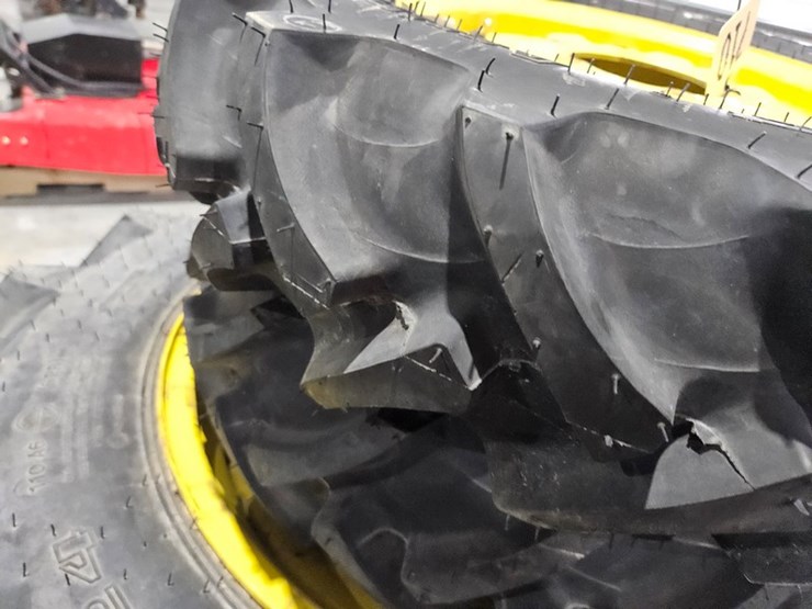 #710-•-galaxy-agri-trac-ii-tractor-tire-and-rim-set-image-6