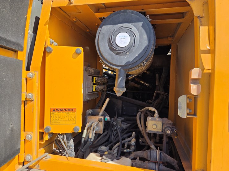 volvo-ec210cl-image-34