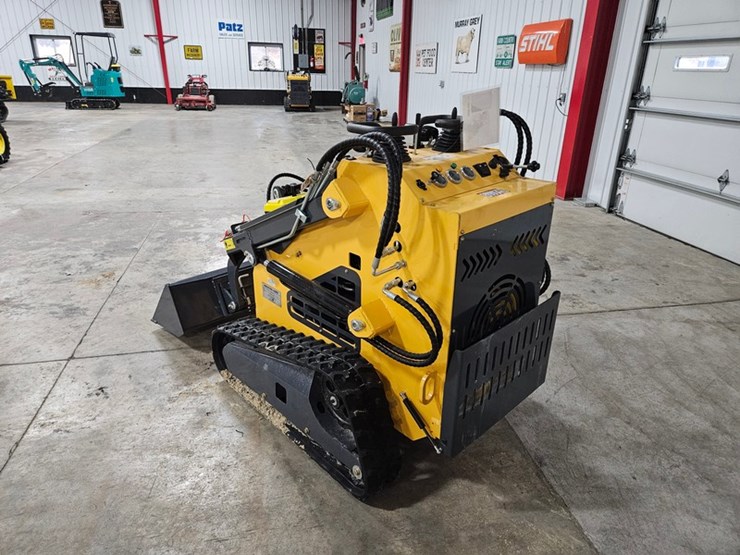 #691-•-2026-zjg-zj380-mini-skid-steer-image-3