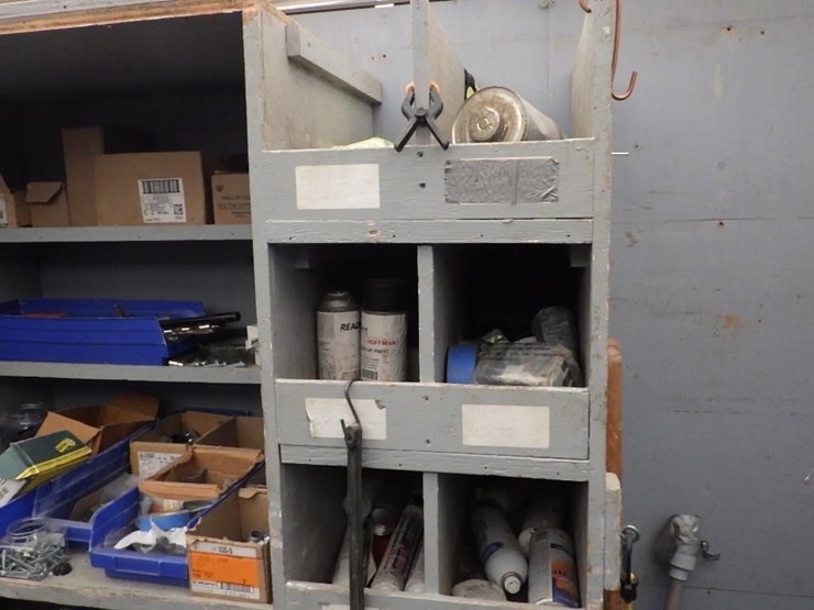 2004-ford-e350-image-17