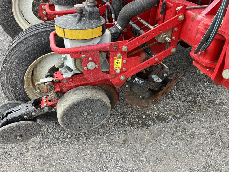 massey-ferguson-8800-image-3
